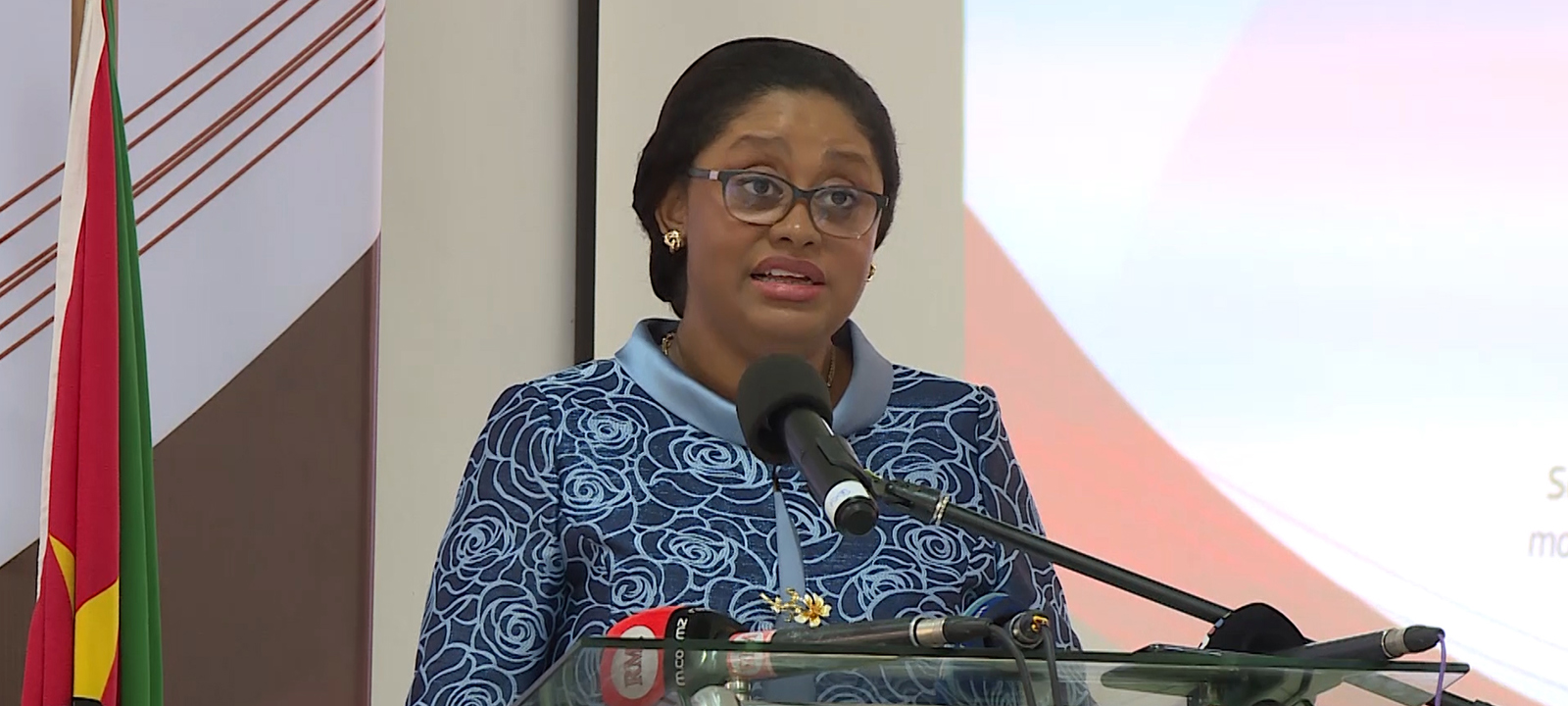 Moçambique confirma pagamento antecipado do total da dívida ao FMI