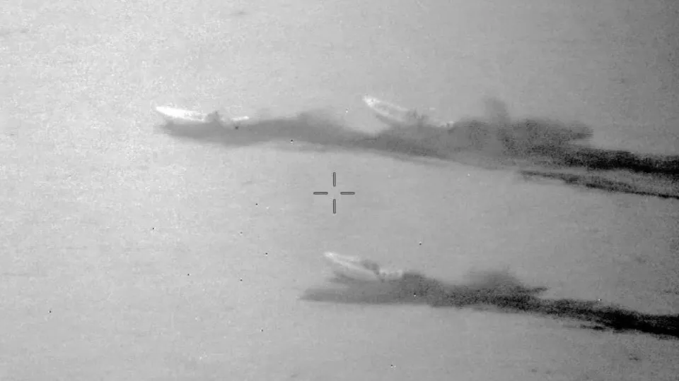 Força Aérea deteta três lanchas de narcotráfico durante missão de rotina