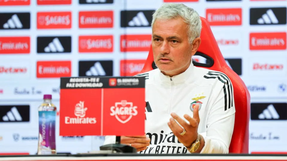 EM DIRETO: Benfica, Sp. Braga e Real Madrid. Mourinho vai falar