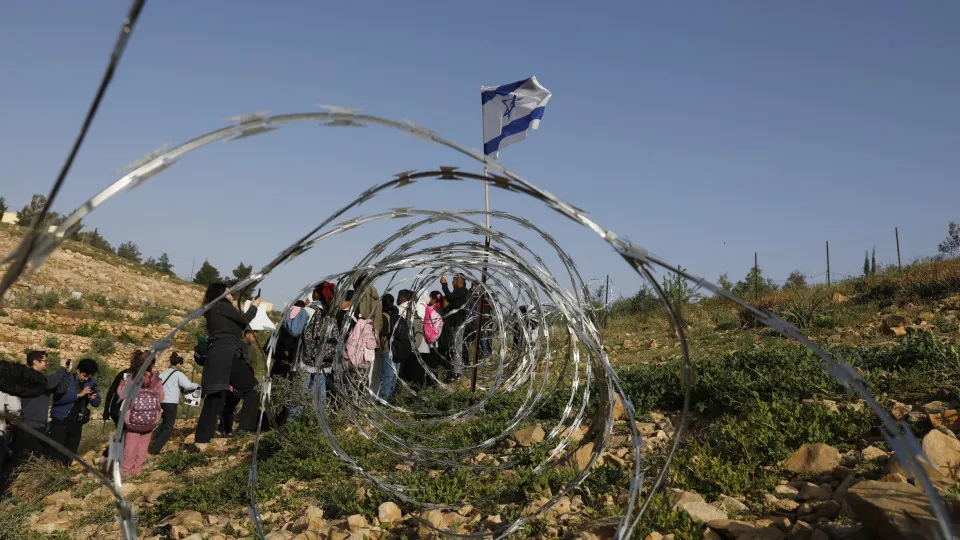 Médio Oriente: Israel critica UE por falta de lista de sanções a colonos