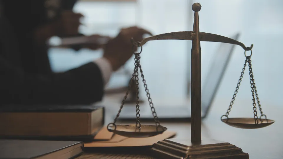 Montalegre. Tribunal permite para já emails no julgamento de ex-autarcas