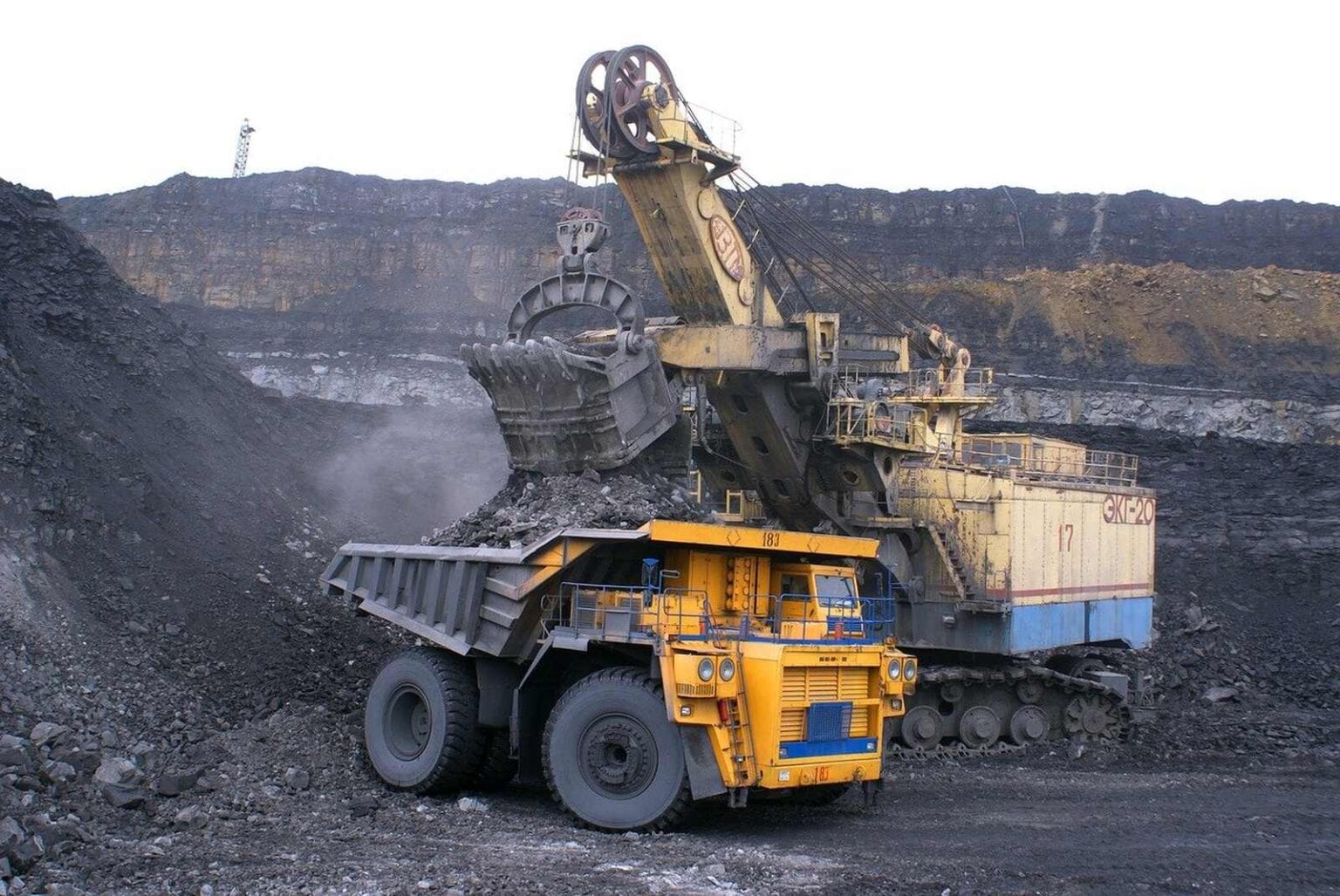 Energia eléctrica condiciona processamento interno de minerais