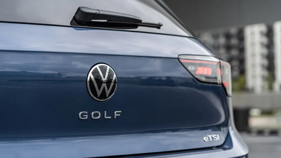 Volkswagen Golf elétrico vai acontecer, mas a espera será longa