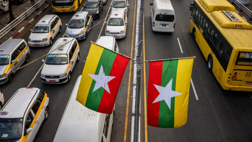 Myanmar quer pena de morte para piratas digitais