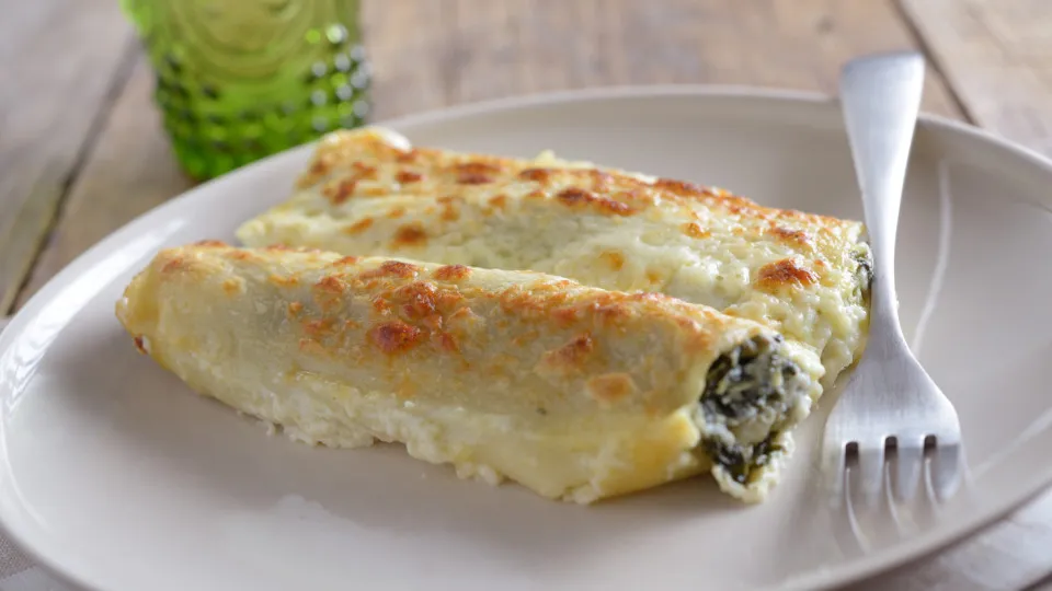 Receita saudável rica em fibra: Rolinhos de pão com pasta de bacalhau