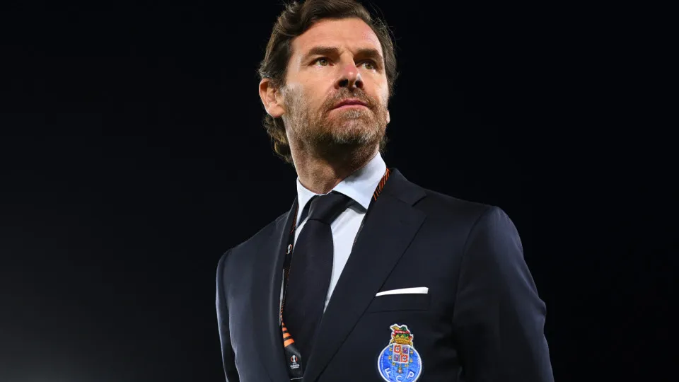 Villas-Boas antevê final da Taça feminina e recusa comentar...Mourinho