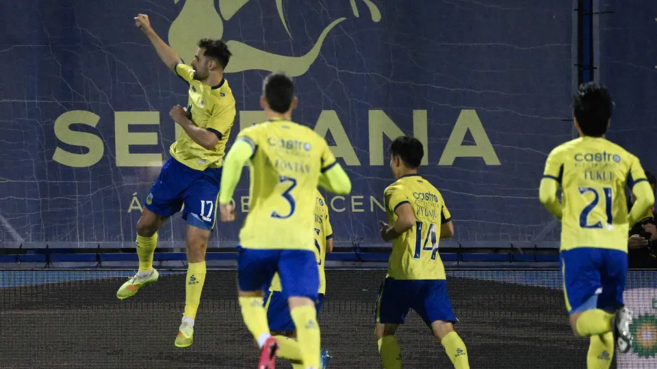 Segunda volta de 'luxo' garante final tranquilo ao Arouca