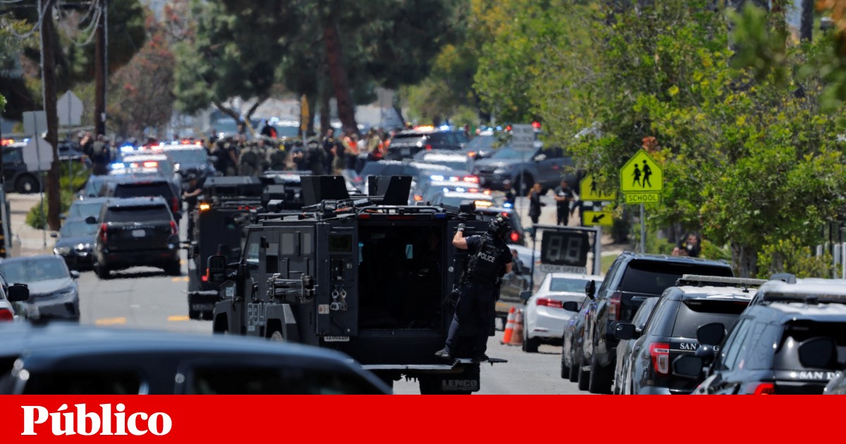 Centro Islâmico de San Diego alvo de atirador, <em>media</em> locais falam em vários feridos