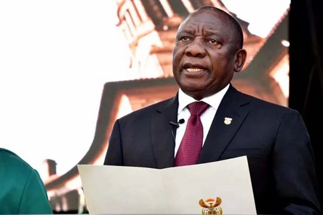 Presidente sul-africano homenageia figuras que marcaram a democracia no país