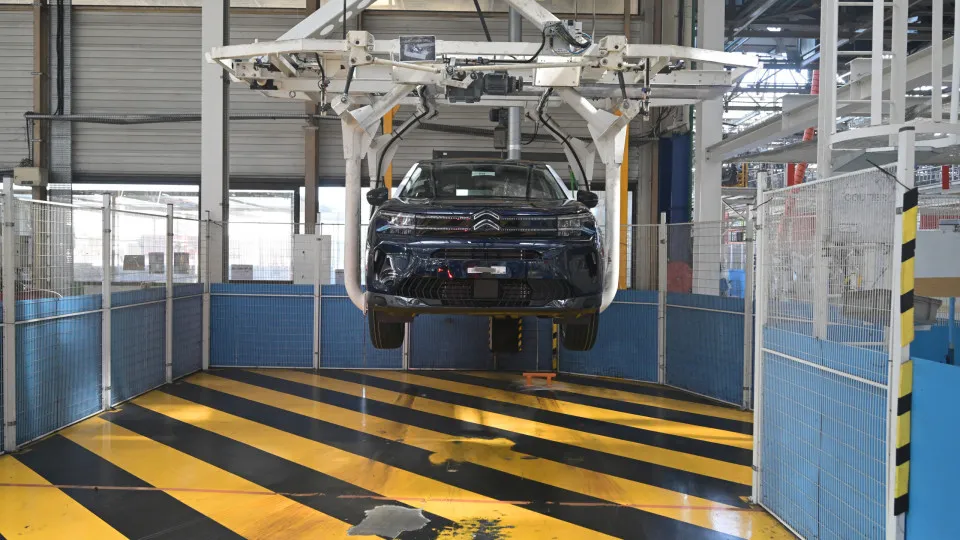 Dongfeng a produzir carros eletrificados em França com a Stellantis?