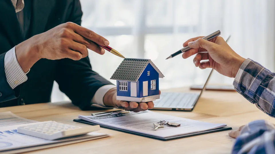 Vai ser mais difícil comprar casa: BdP reduz taxa de esforço para 45%