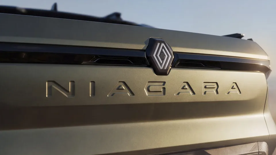 Nova pick-up da Renault já tem nome (mas não deve chegar cá)