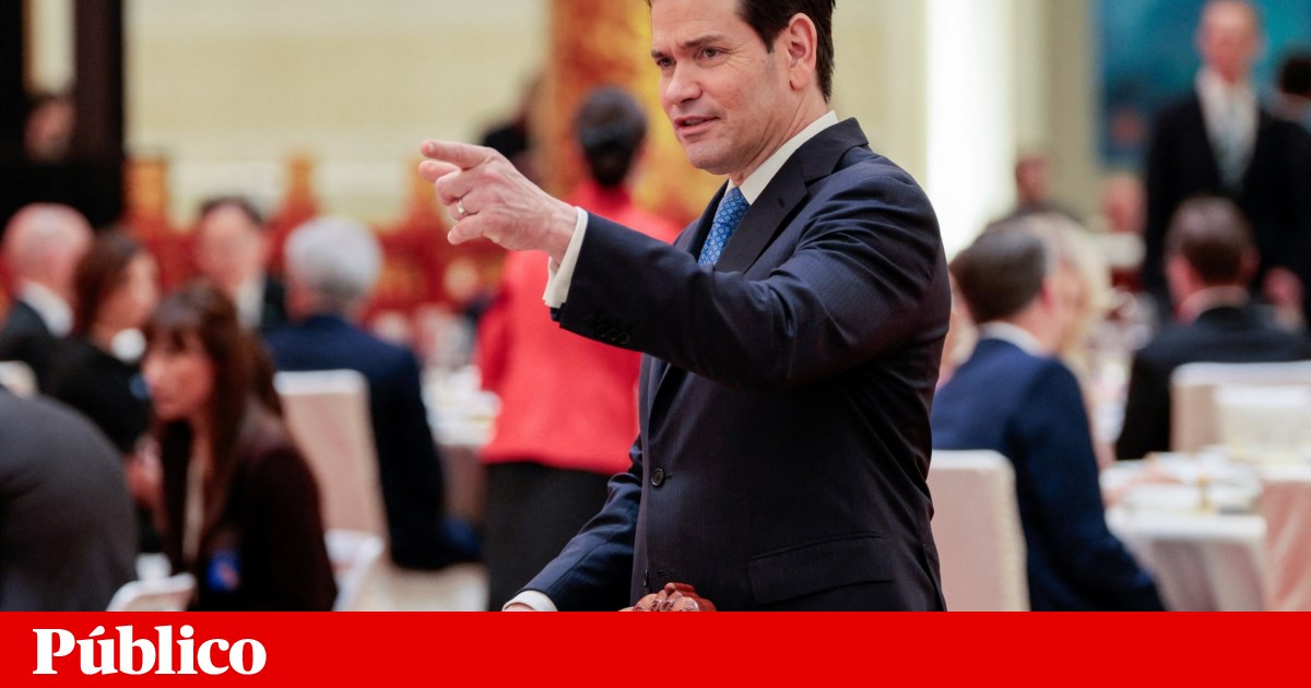 Em tensão crescente com Cuba, EUA enviam mais navios e aviões de guerra para as Caraíbas