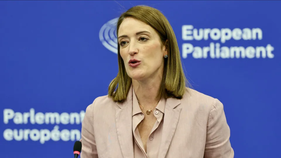 Roberta Metsola apela à UE para avançar com adesão da Ucrânia