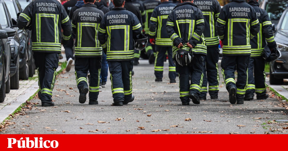 Incêndio consome empresa de reciclagem de plásticos em Coimbra
