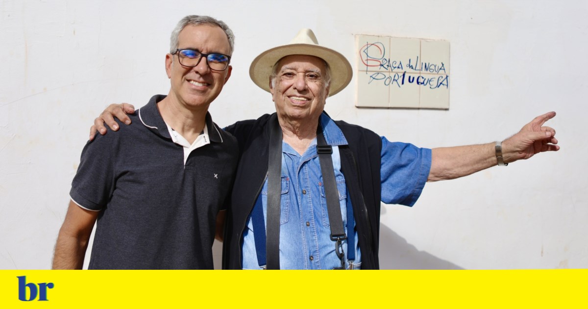 Grupo de turismo literário brasileiro participa da Feira do Livro de Lisboa