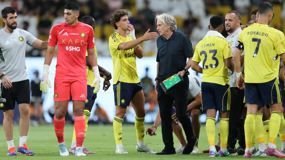 João Félix melhor jogador e Jorge Jesus melhor treinador na Liga saudita