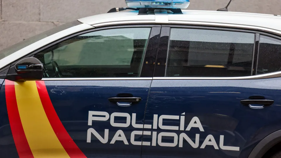 Português agredido por 3 homens em Espanha. Roubaram-lhe 25 mil euros