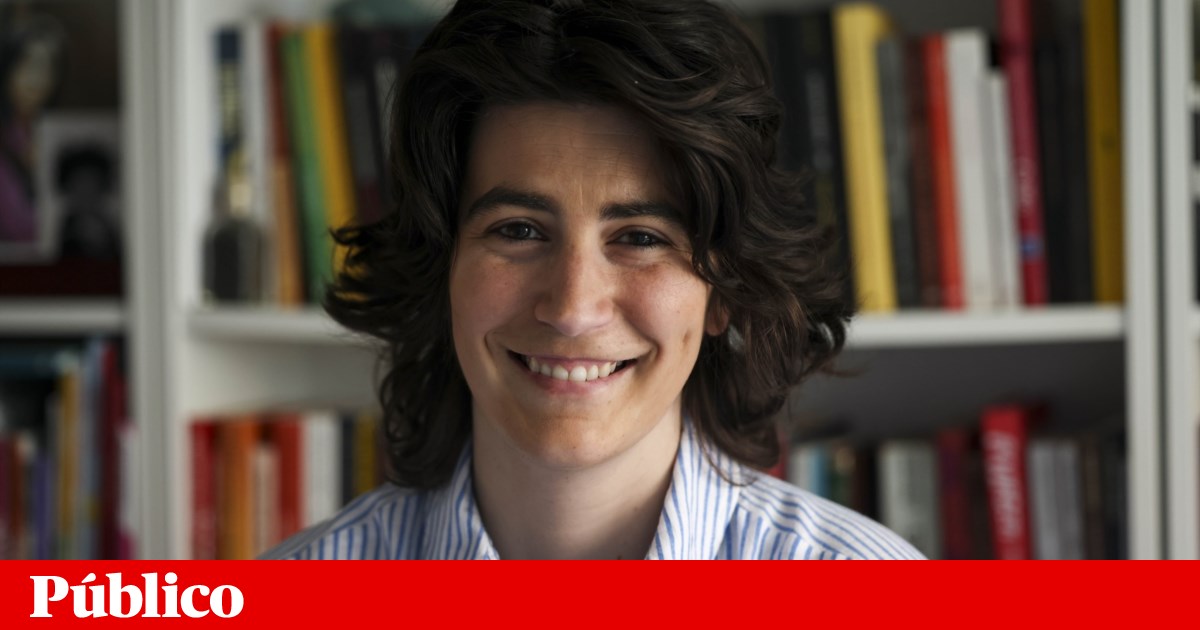 Ana Bárbara Pedrosa: “A esquerda põe todos os oprimidos no mesmo saco”