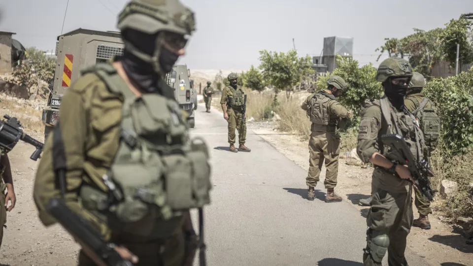 Israel anuncia novos ataques contra Hezbollah