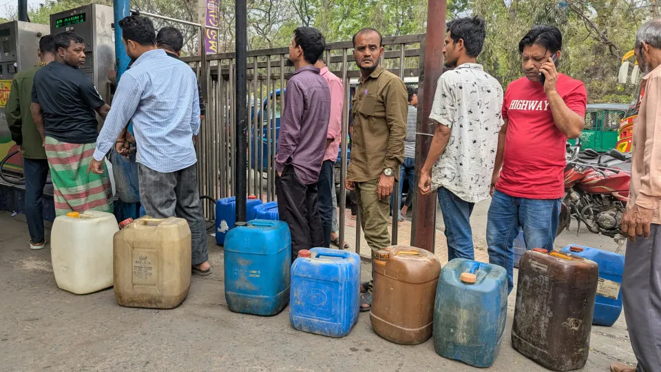 Bangladesh lança concurso para a exploração de petróleo e gás