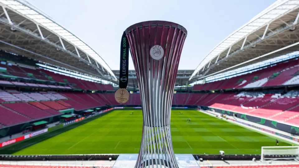 Crystal Palace e Rayo Vallecano para a história numa final de improváveis