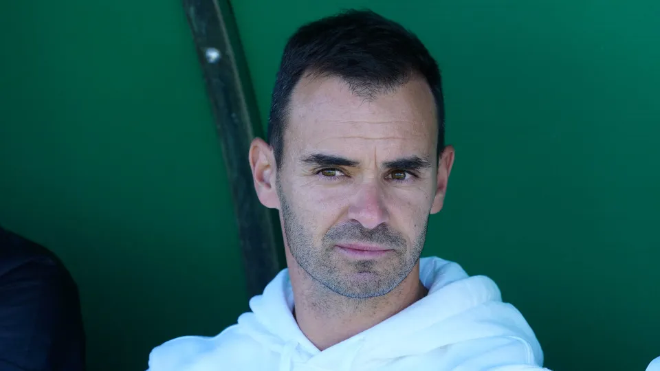 Oficial: João Gião deixa o Sporting B e assume destinos do Nacional
