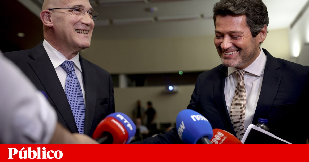 Em modo anti-<em>woke</em>, Passos diz que políticos postiços ficam “prostitutos sem carácter”