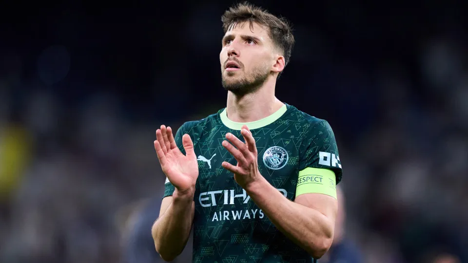 Rúben Dias pondera futuro no City com Real Madrid (e Mourinho) atentos