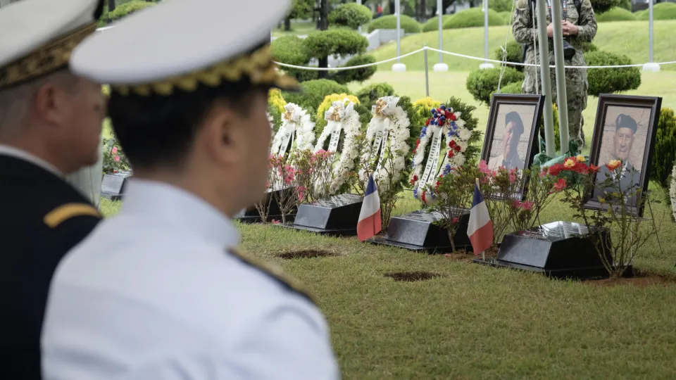 Guerra da Coreia: Veteranos franceses decidiram ser sepultados em Busan