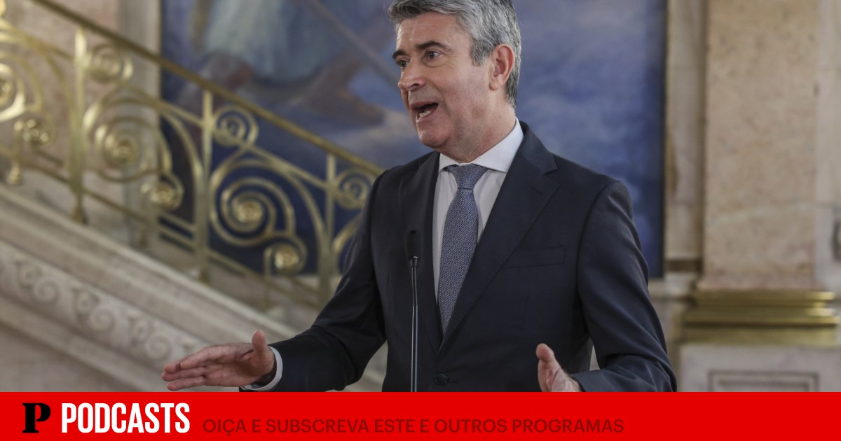 Buscas ao PS tramam futuro de Carneiro?
