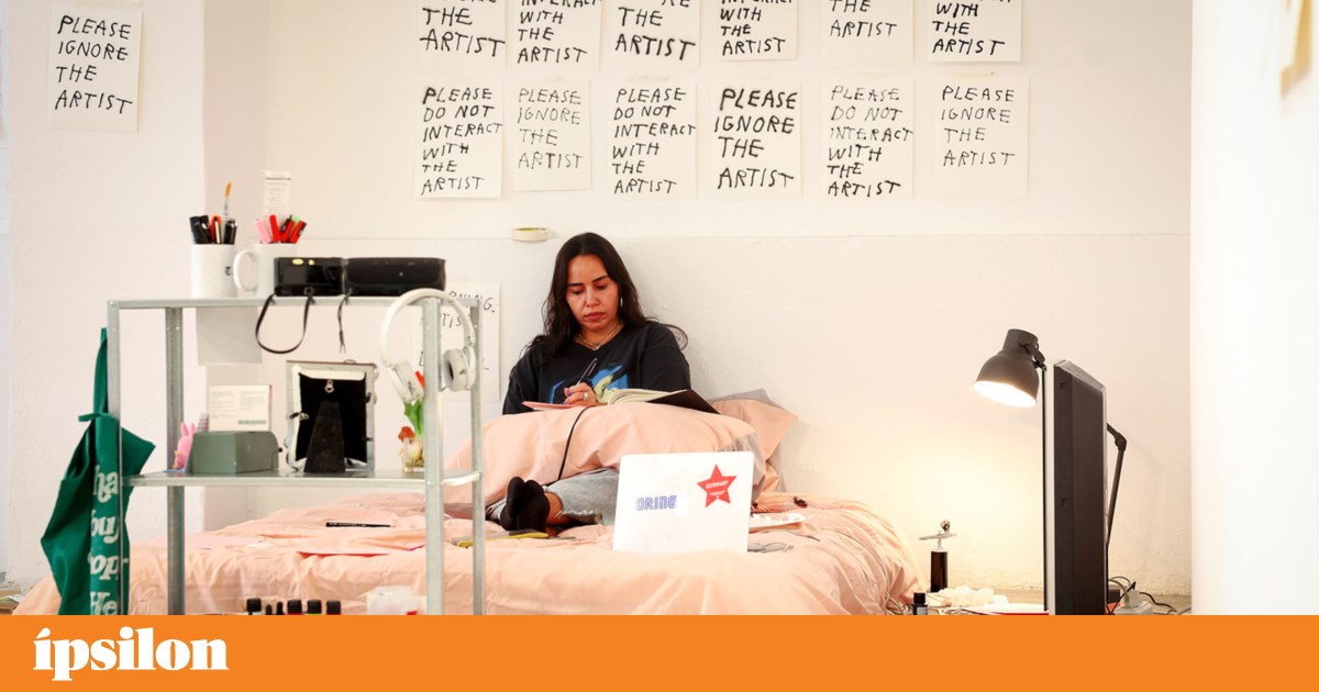 Wasted Rita: radar, satélite, a artista pós-Internet