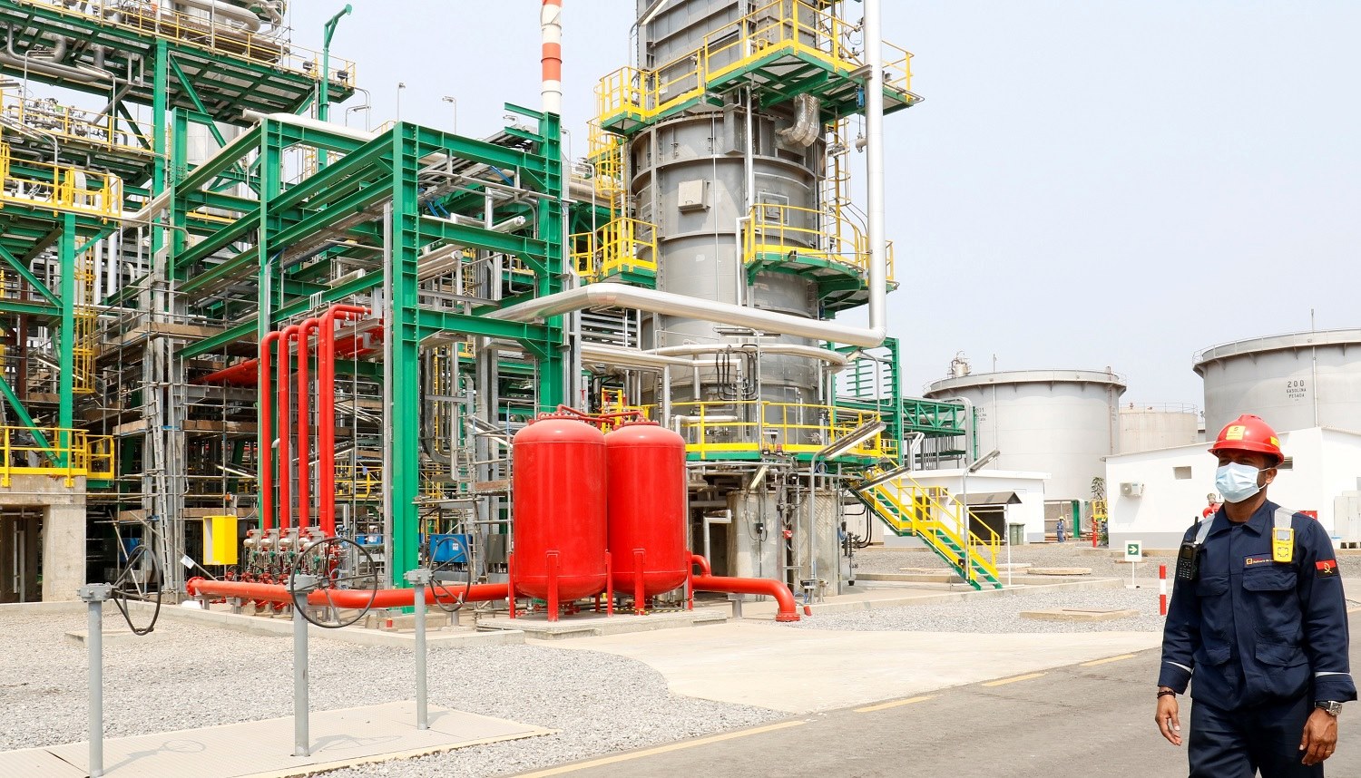 Governo prevê a instalação de refinarias em Maputo e Beira