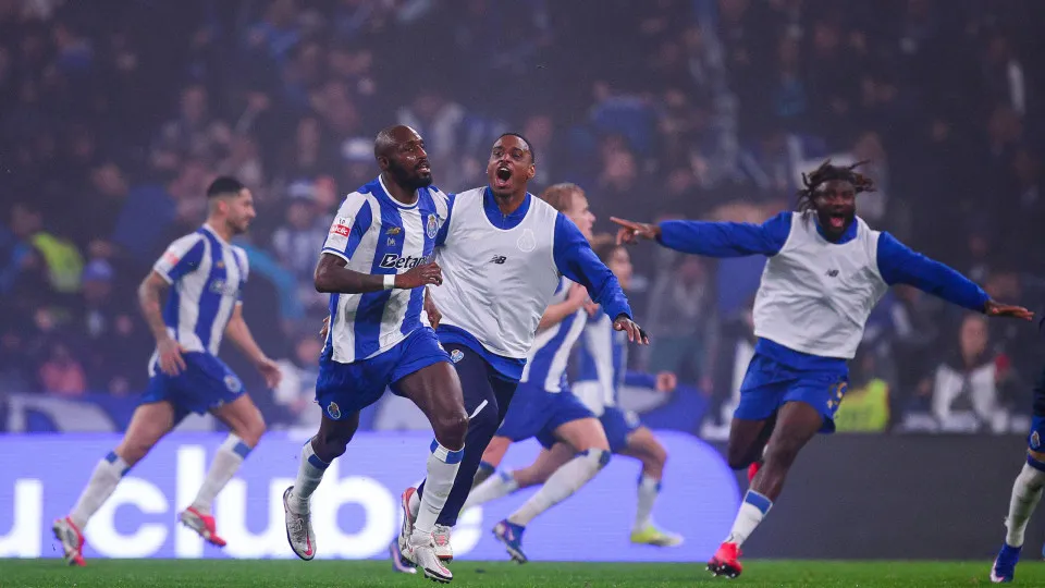 Oficial: FC Porto devolve Seko Fofana ao Rennes