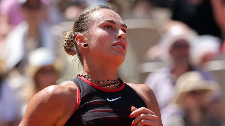 Aryna Sabalenka nos oitavos de final de Roland Garros sem ceder sets