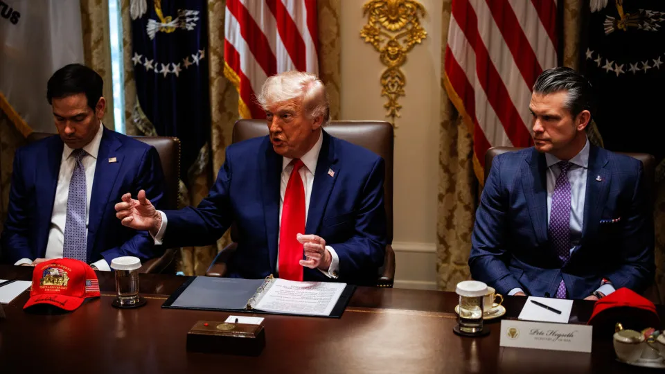 Trump terá pedido alterações à proposta de acordo de paz com Teerão