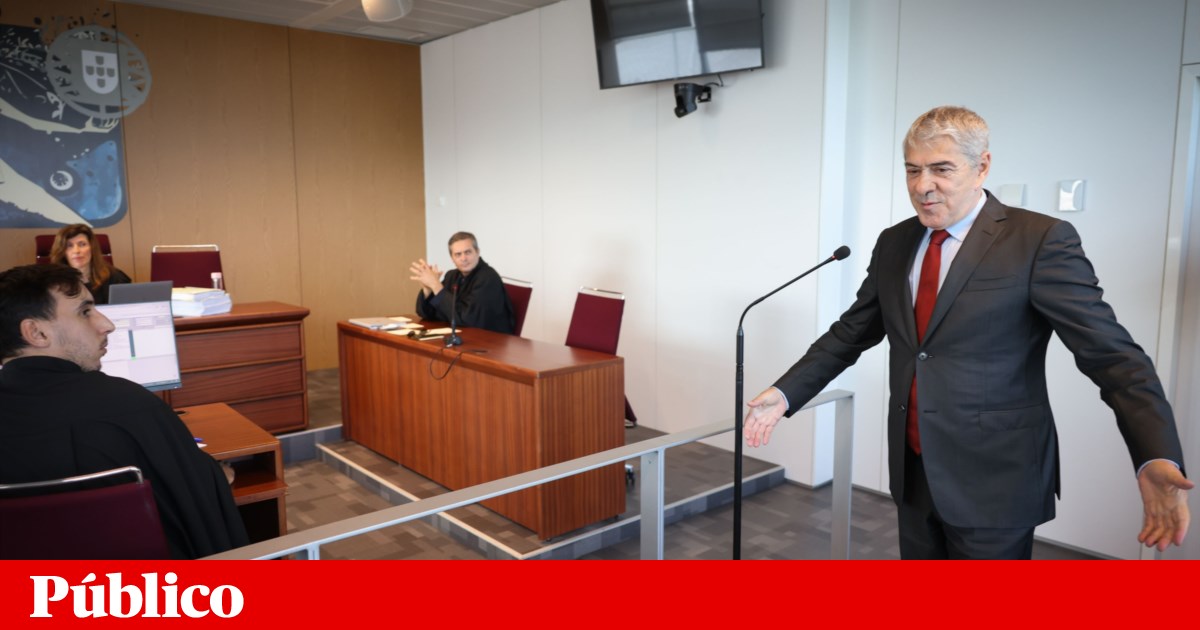 Acção de José Sócrates contra lentidão da justiça portuguesa esteve ano e meia parada