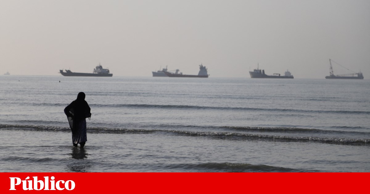 Teerão continua a analisar proposta norte-americana, mas com “muita desconfiança”
