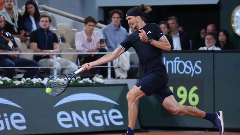 Alexander Zverev pela quinta vez nas meias-finais de Roland Garros