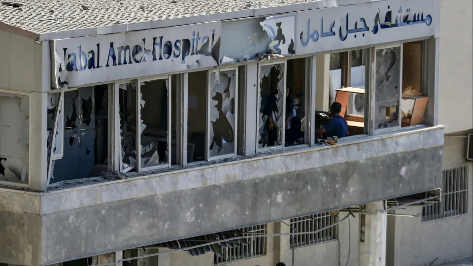 Ataques israelitas a hospitais no Líbano deixam 13.500 grávidas em risco
