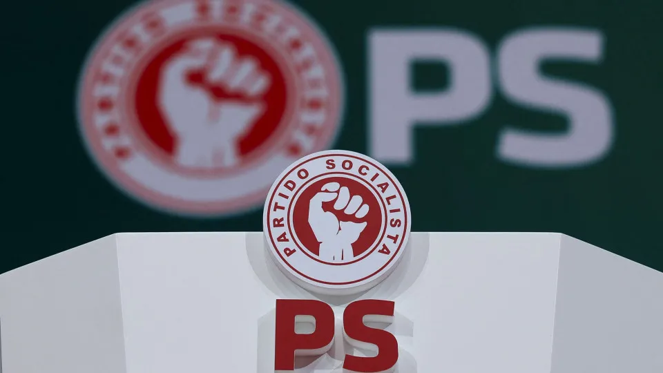 PS quer que Parlamento condene incursão de drone russo na Roménia