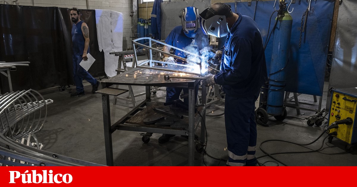 OCDE corta crescimento português e isola Governo