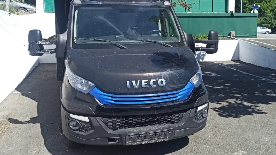 Homem circulava com matrícula falsa em Vale de Cambra. Veículo apreendido