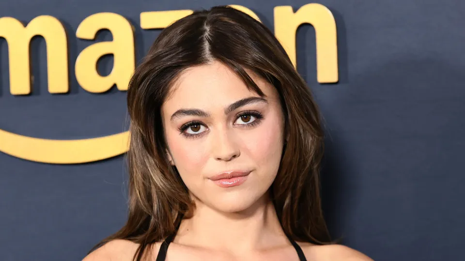 Atriz da série de sucesso "Off Campus" acaba noivado após cinco anos