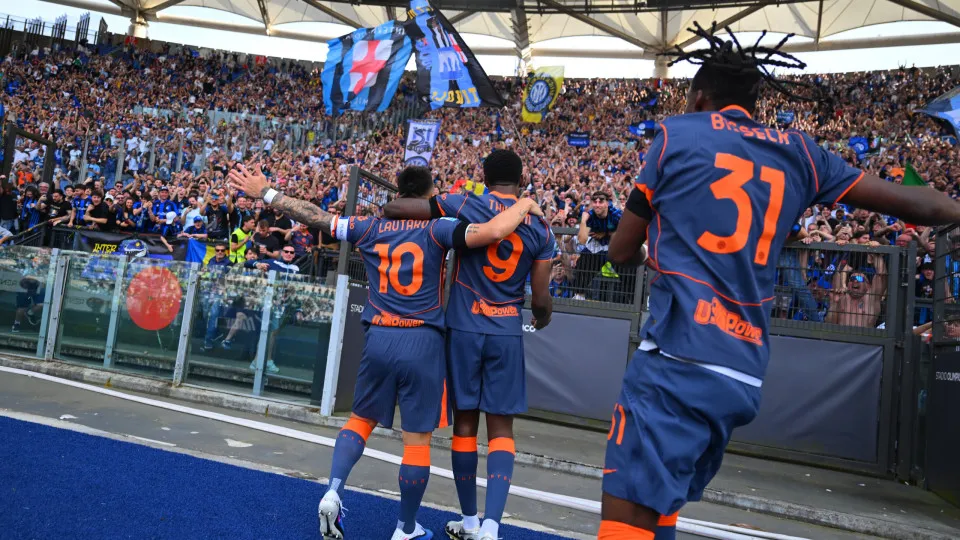 Inter inicia defesa do título italiano frente ao recém-promovido Monza