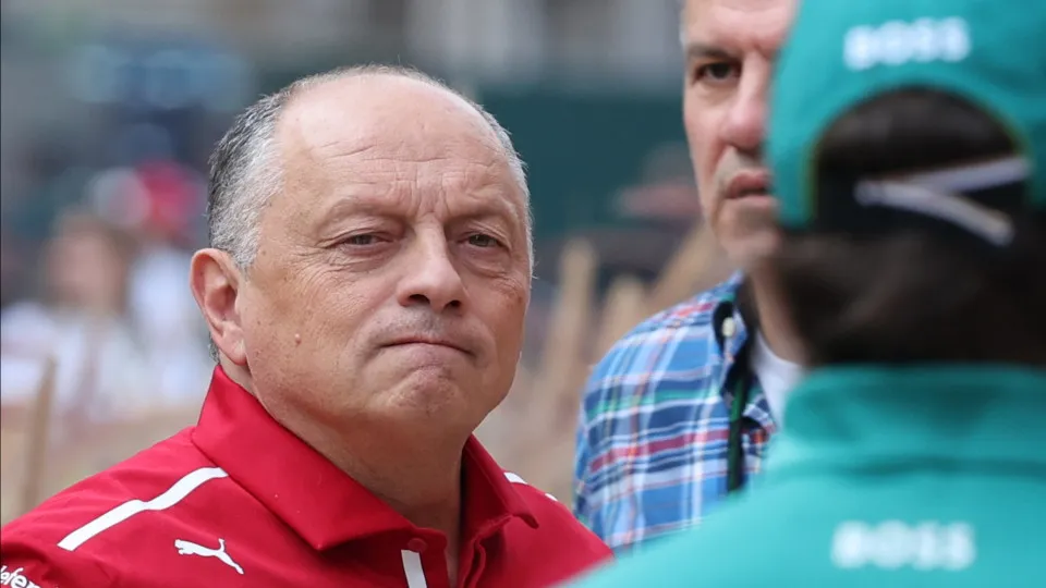 Frédéric Vasseur, chefe da equipa Ferrari, em observação hospitalar