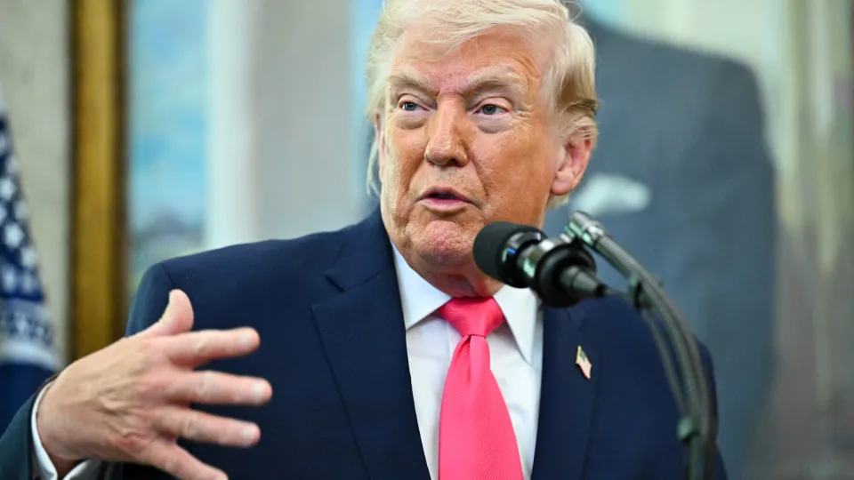 Retirar tropas do Irão é "insensato", considera Trump