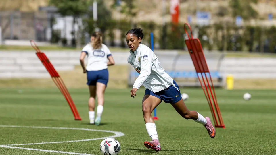 Nádia Gomes confiante na luta pela liderança da seleção com a Finlândia