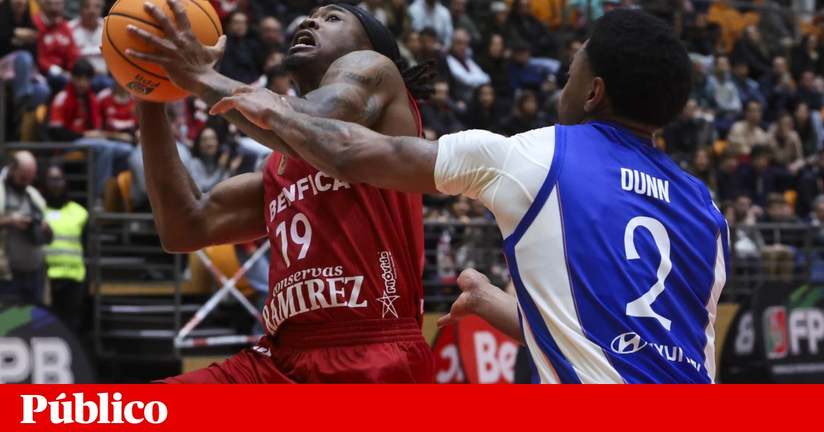 Benfica abre final do campeonato de basquetebol com vitória sobre o FC Porto