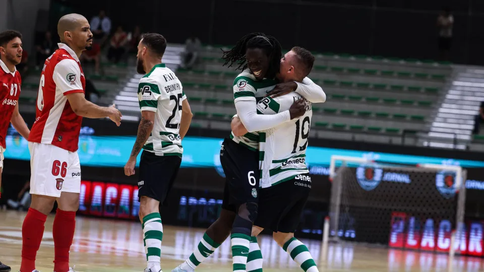 Sporting amassa Sp. Braga e vai haver dérbi com o Benfica na final